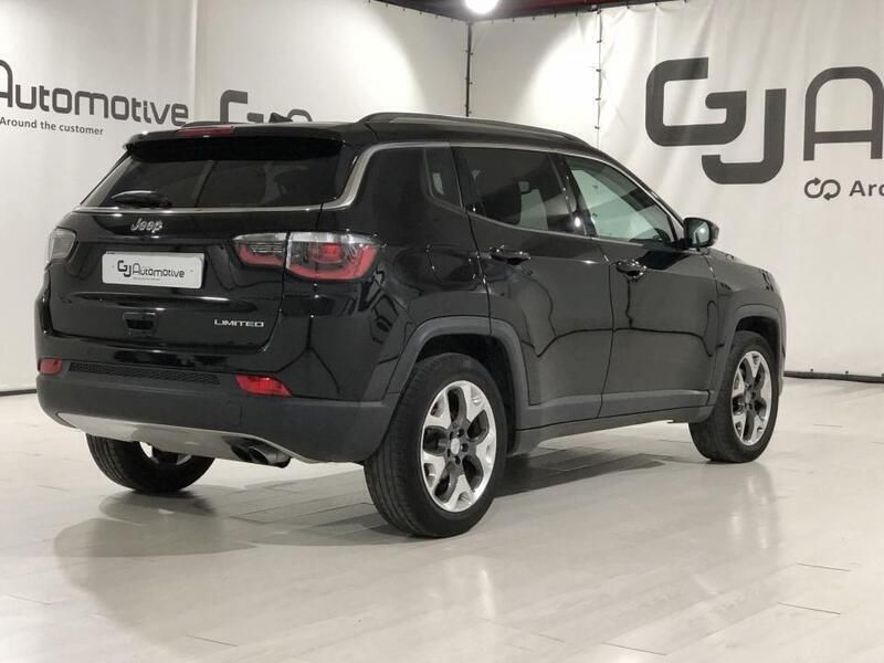 Usado Jeep Compass Limited 140 CV (102 kW) 2018 Negro SUV