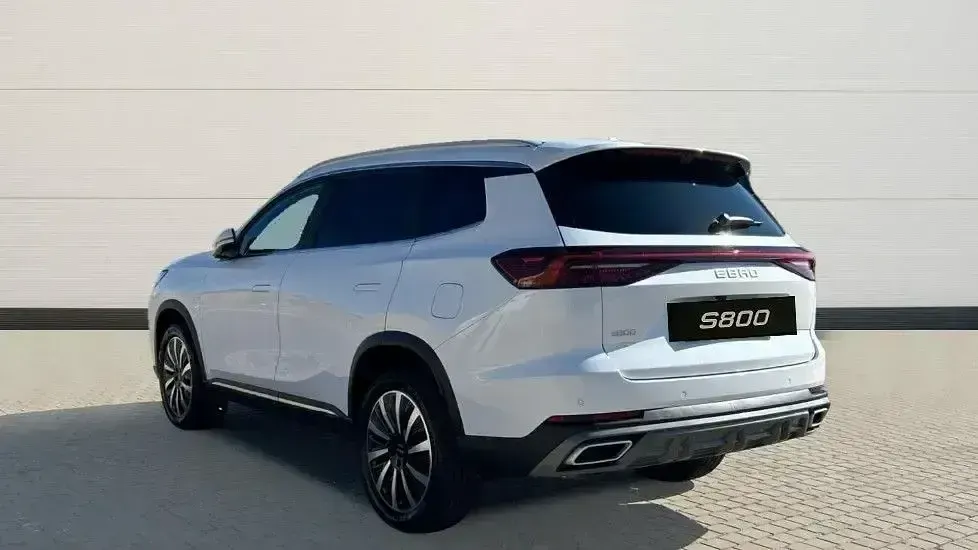 Nuevo Ebro s800 Luxury 279 CV (205 kW) 2025 Blanco SUV