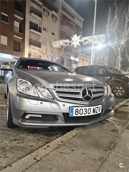 Usado Mercedes E250 204 CV (150 kW) 2011 Gris / plata Coupe