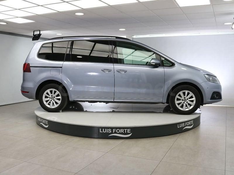 Usado Seat Alhambra Style 150 CV (110 kW) 2019 Azul Monovolumen