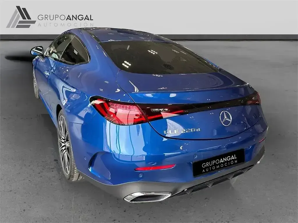 Nuevo Mercedes CLE220 197 CV (144 kW) 2026 Azul Coupe