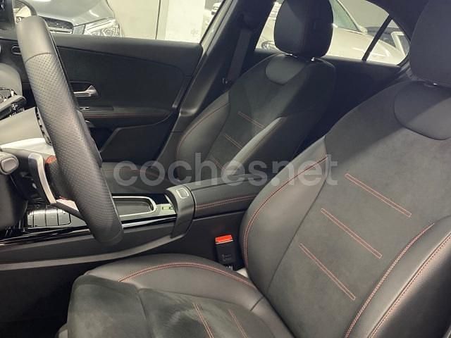 Usado Mercedes A200 163 CV (119 kW) 2023 Blanco Berlina