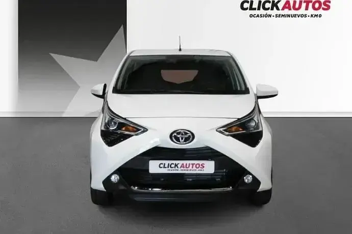 Usado Toyota Aygo X-play 72 CV (52 kW) 2021 Utilitario