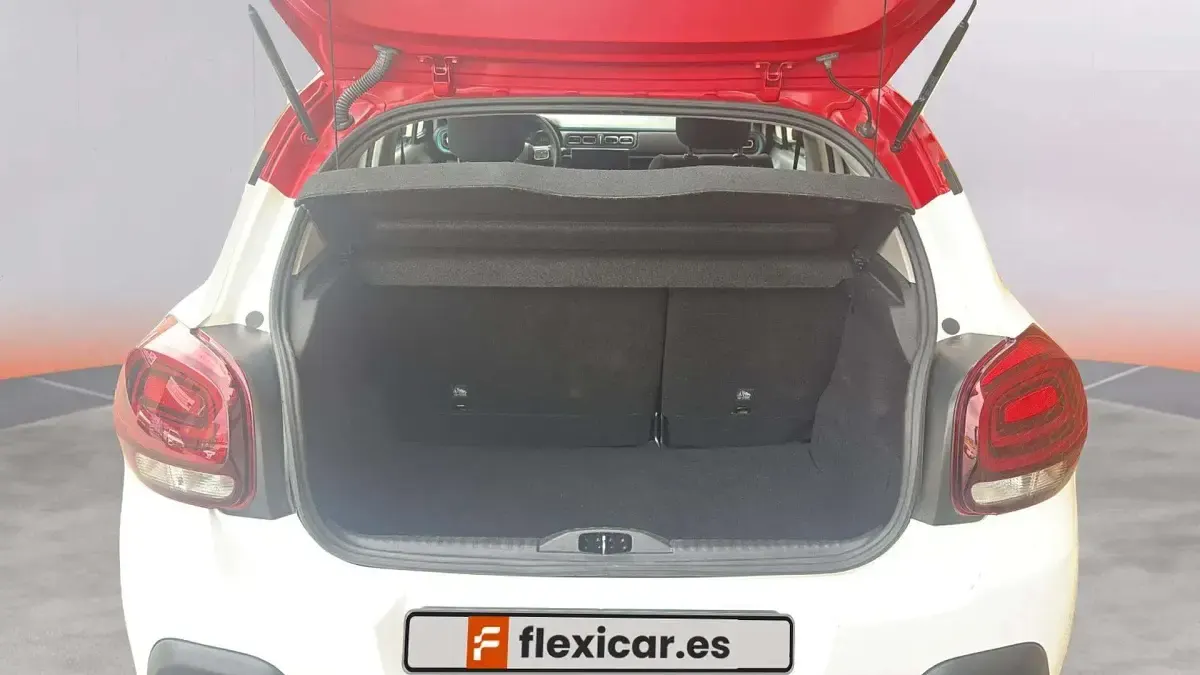 Usado Citroën C3 Feel 110 CV (80 kW) 2022 Blanco Utilitario