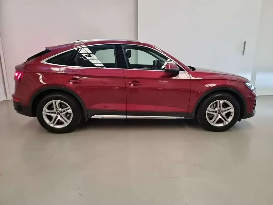 Usado Audi Q5 Sportback Advanced 204 CV (150 kW) 2022 Rojo SUV