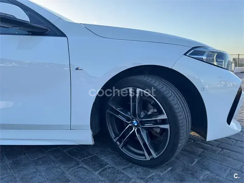 Usado BMW 118 Shadowline 150 CV (110 kW) 2020 Blanco Utilitario