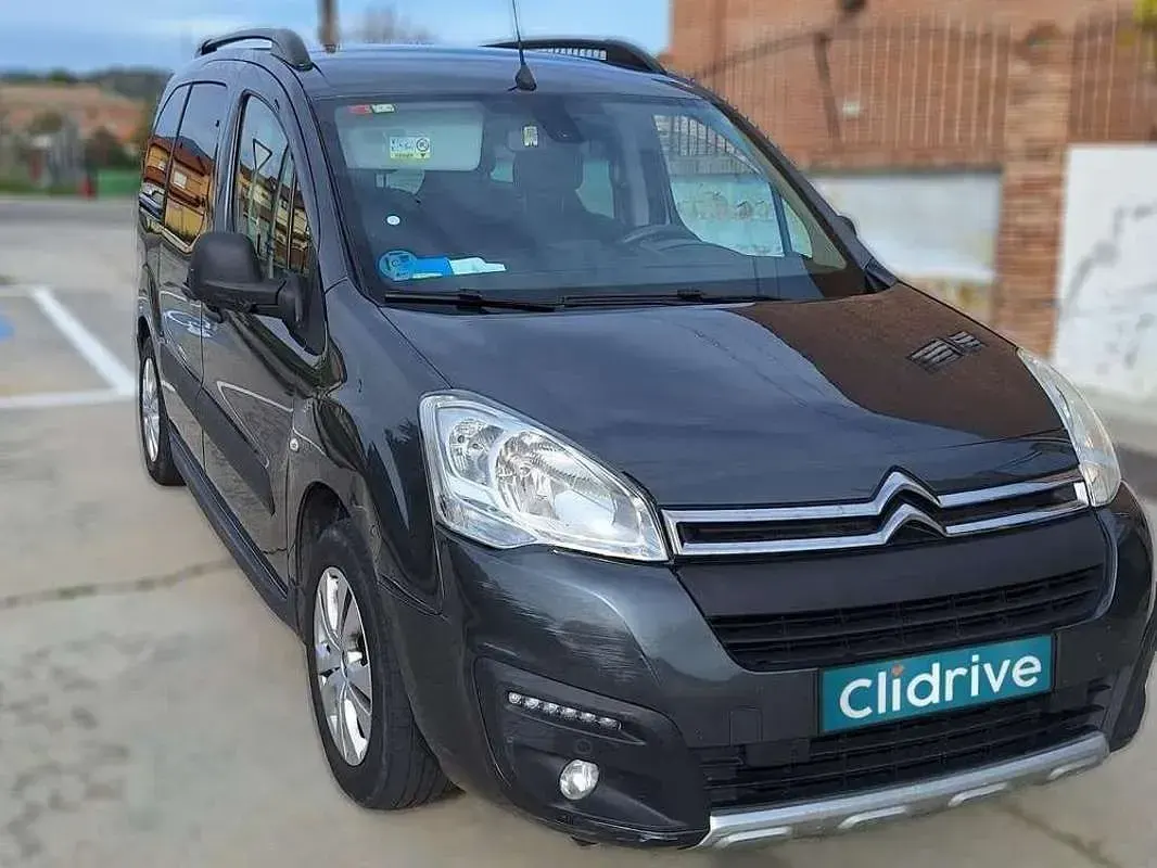 Usado Citroën e-Berlingo Shine 102 CV (75 kW) 2017 Gris Familiar