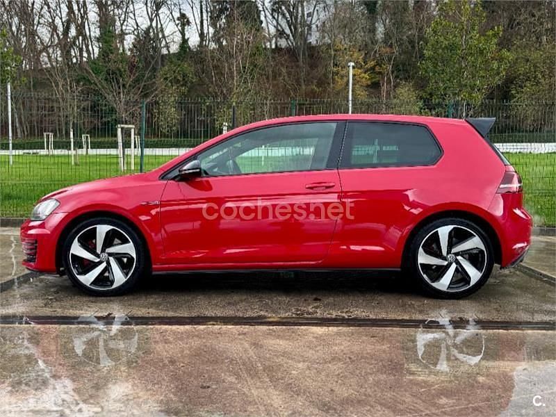 Usado VW Golf VII GTI 220 CV (161 kW) 2013 Rojo Berlina