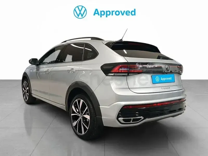 Usado VW Taigo R-line 116 CV (85 kW) 2025 Plateado SUV