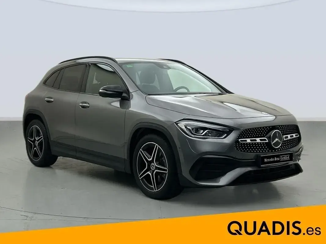 Usado Mercedes GLA200 163 CV (119 kW) 2022 Gris SUV