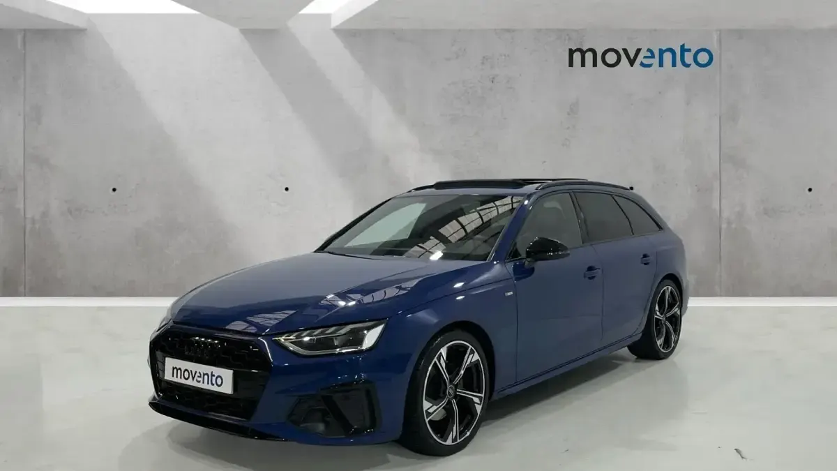 Usado Audi A4 163 CV (119 kW) 2024 Azul Familiar