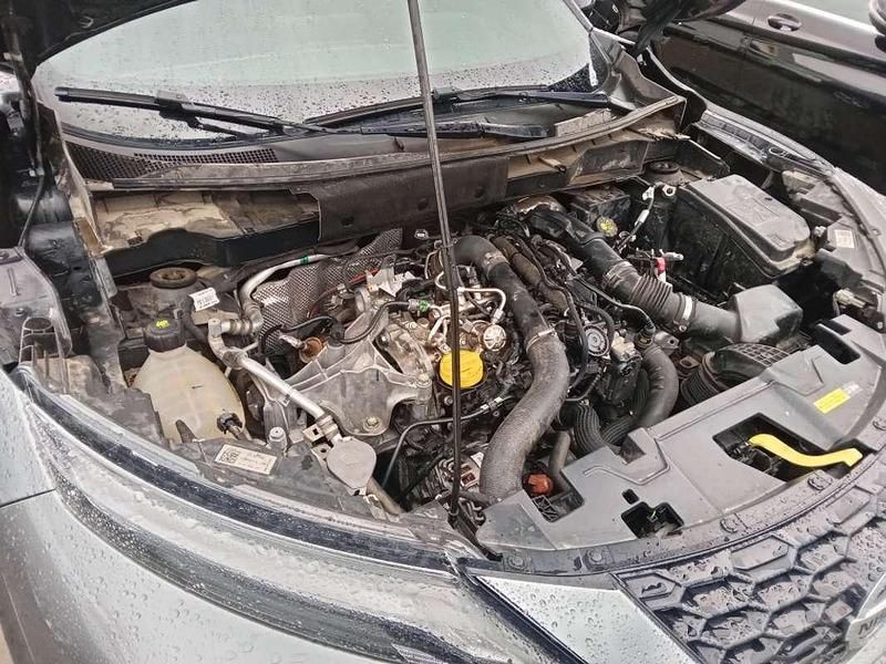 Usado Nissan Juke Acenta 114 CV (83 kW) 2021 Gris SUV