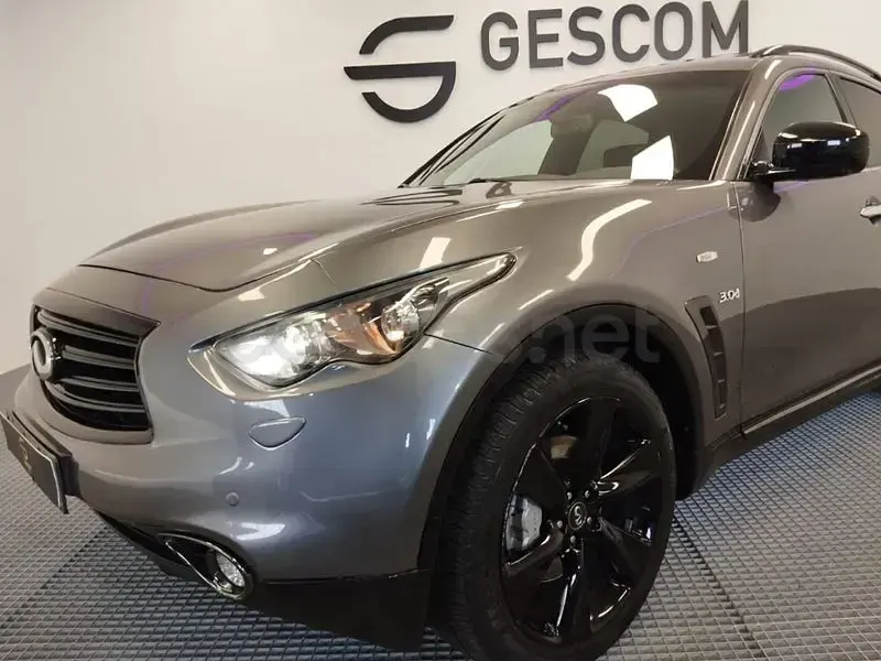 Usado Infiniti QX70 S Design 238 CV (175 kW) 2015 Gris / plata SUV