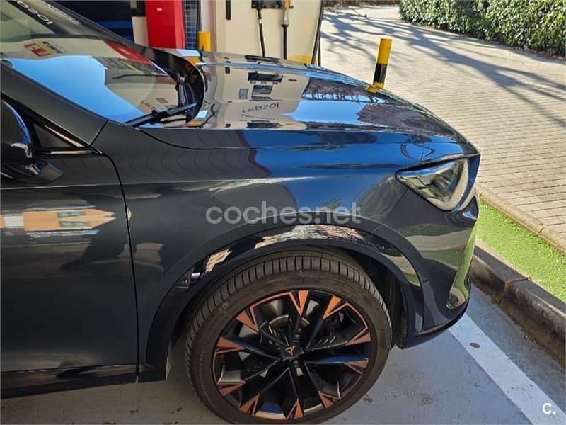 Usado Cupra Formentor VZ 272 CV (200 kW) 2025 Gris / plata SUV