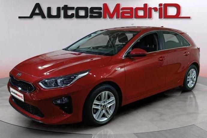 Usado Kia Ceed 120 CV (88 kW) 2021 Rojo Utilitario