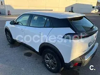 Usado Peugeot 2008 Style 110 CV (80 kW) 2021 Blanco SUV