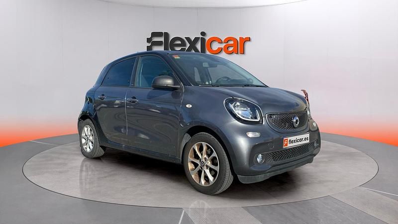 Käytetty Smart ForFour 90 HP (66 kW) 2018 Viistoperä