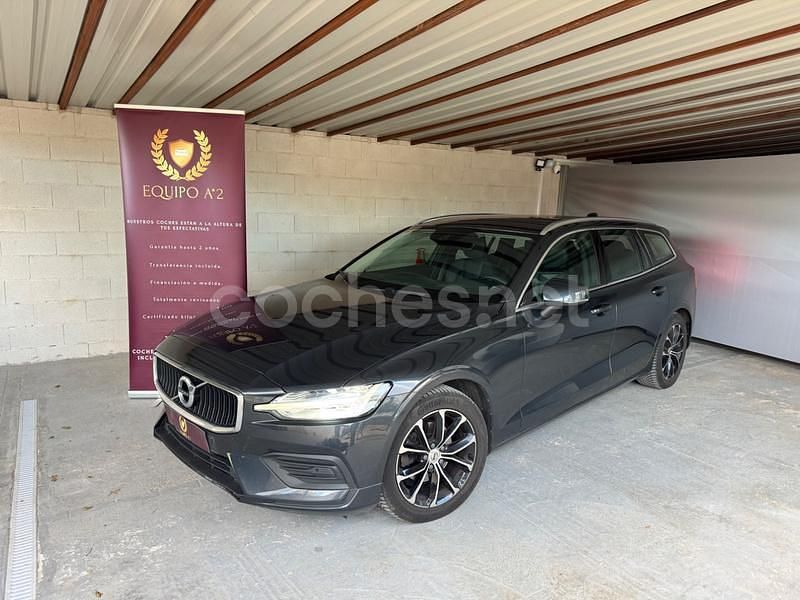 Azul Usado 2019 Volvo V60 Momentum Familiar | 16.490 € (Un poco caro) - Imagen 1/4