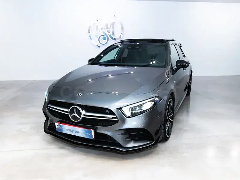 Käytetty Mercedes A35 AMG 306 HP (225 kW) 2022 Harmaa Sedan