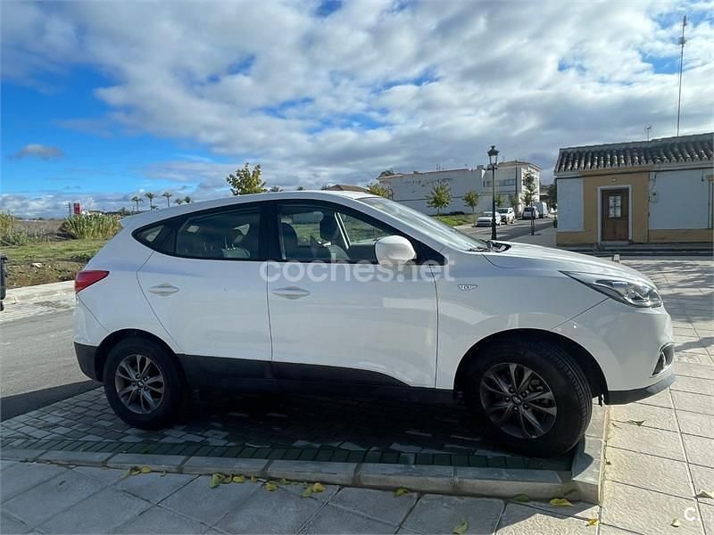 Usado Hyundai ix35 115 CV (84 kW) 2014 Blanco SUV