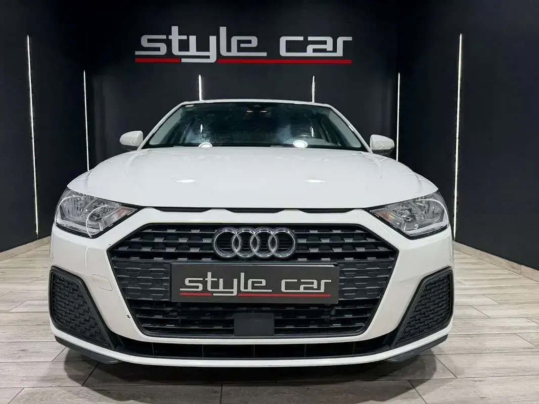 Usado Audi A1 Comfort 95 CV (69 kW) 2021 Blanco SUV