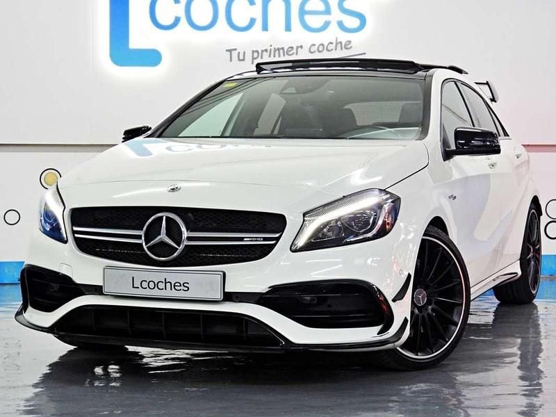 Blanco Usado 2018 Mercedes A45 AMG AMG Utilitario | 46.990 € - Imagen 1/4