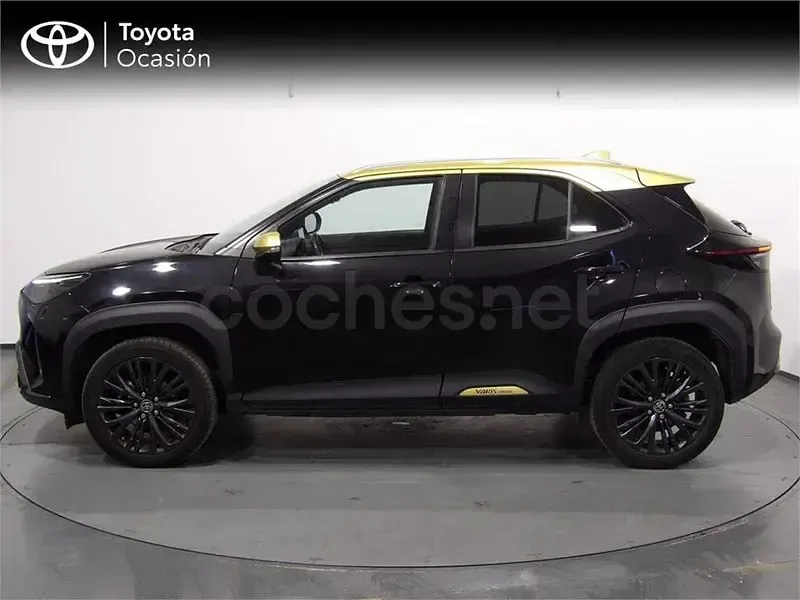 Occasion Toyota Yaris Cross 116 PK (85 kW) 2022 Zwart SUV