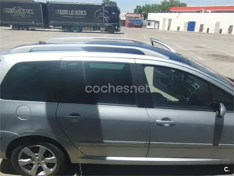 Usado Peugeot 307 136 CV (100 kW) 2006 Gris / plata Familiar