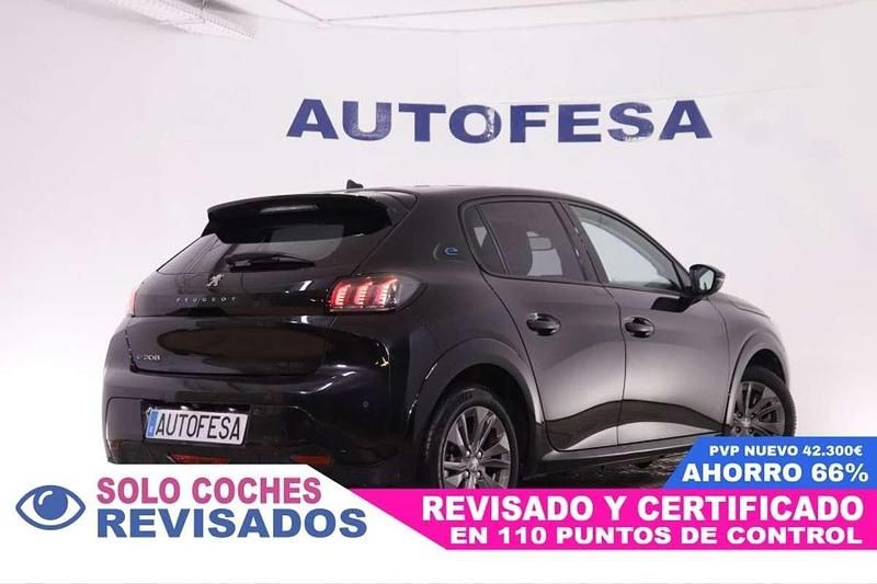 Usado Peugeot 208 Allure 100 kW (136 CV) 2022 Utilitario