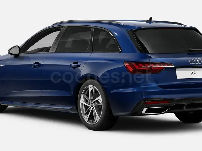 Usado Audi A4 S-Line 163 CV (119 kW) 2024 Azul Familiar