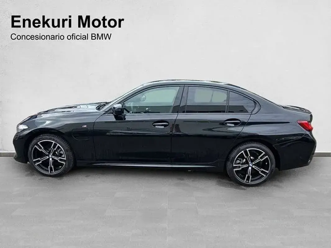 Usado BMW 330e 292 CV (214 kW) 2025 Negro Berlina