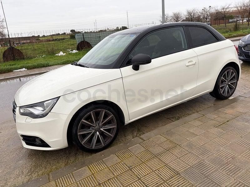 Usado Audi A1 Attraction 90 CV (66 kW) 2014 Beige Berlina