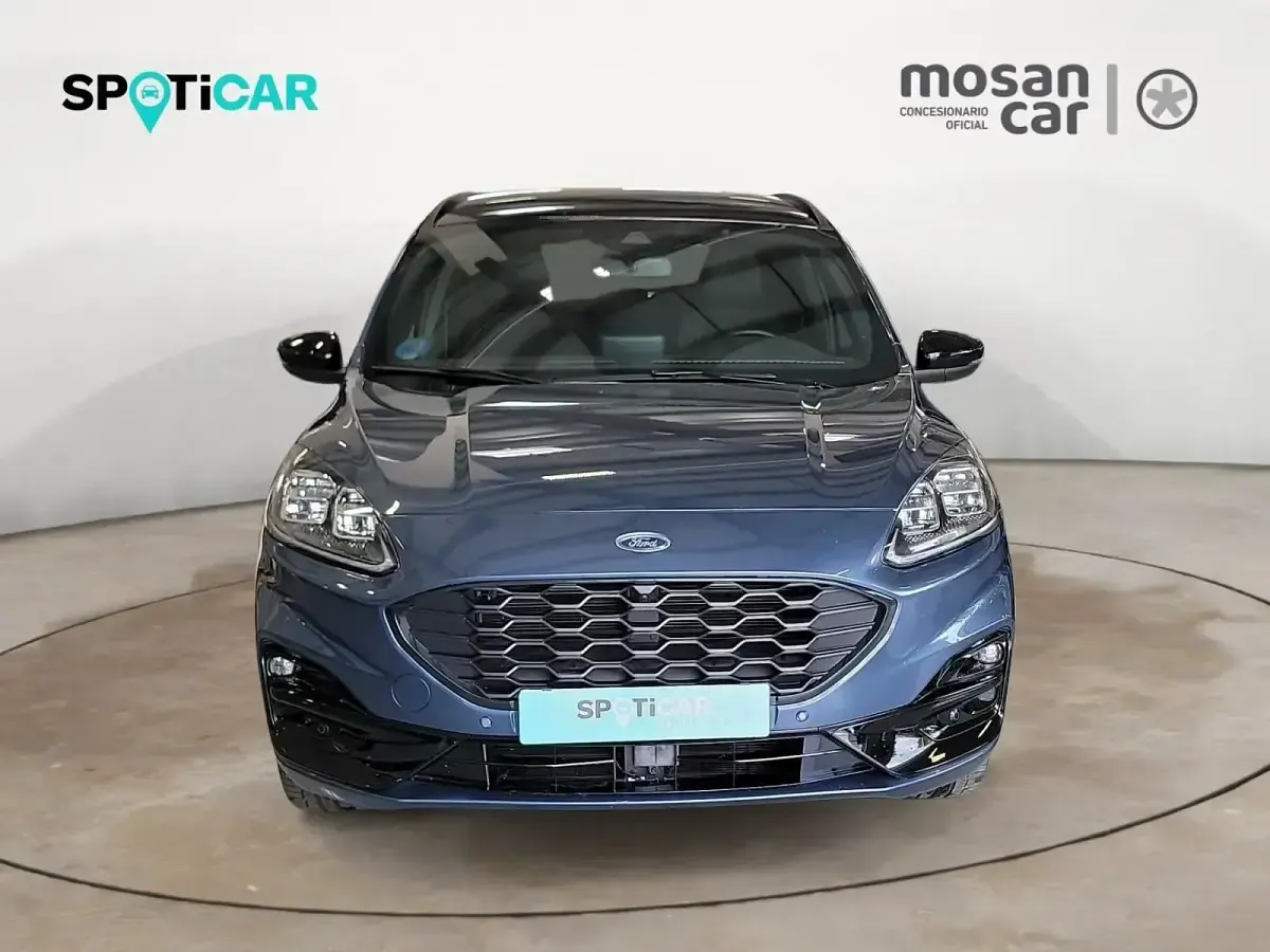 Usado Ford Kuga ST-Line X 225 CV (165 kW) 2023 Azul SUV