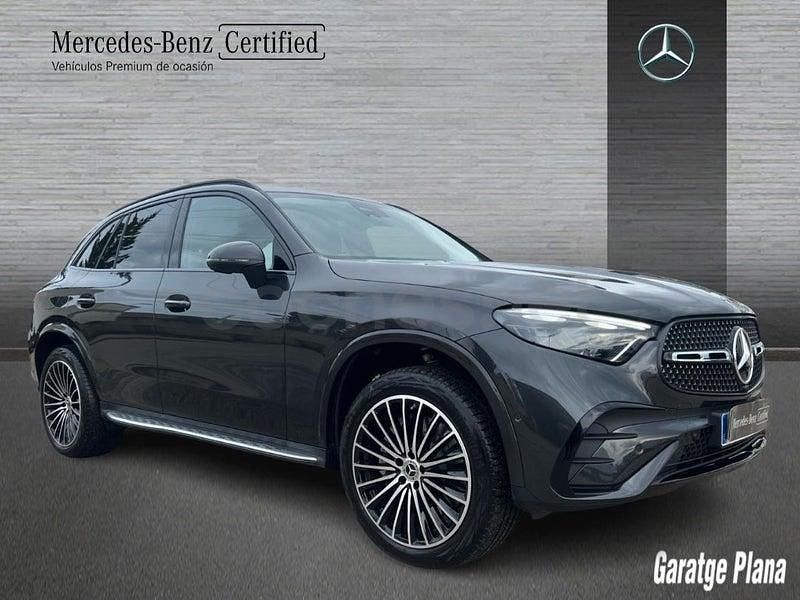 Usado Mercedes GLC300e 333 CV (244 kW) 2025 Gris / plata SUV