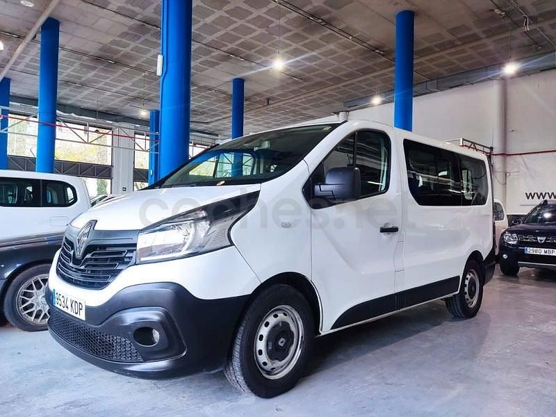 Usado Renault Trafic LIMITED 120 CV (88 kW) 2019 Blanco Monovolumen
