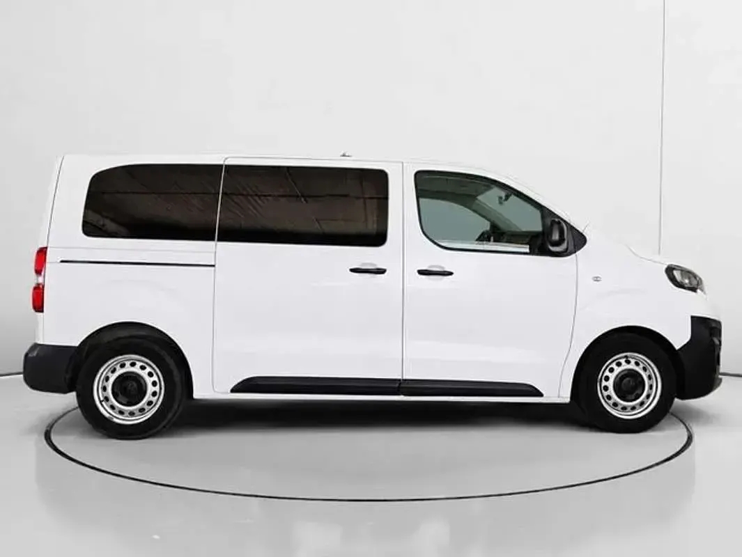 Usado Peugeot Expert S 122 CV (89 kW) 2021 Blanco Van