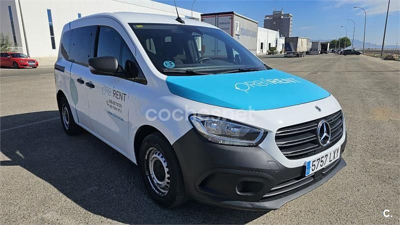 Blanco Usado 2022 Mercedes Citan 110 Familiar | 17.500 € (Precio justo) - Imagen 1/4