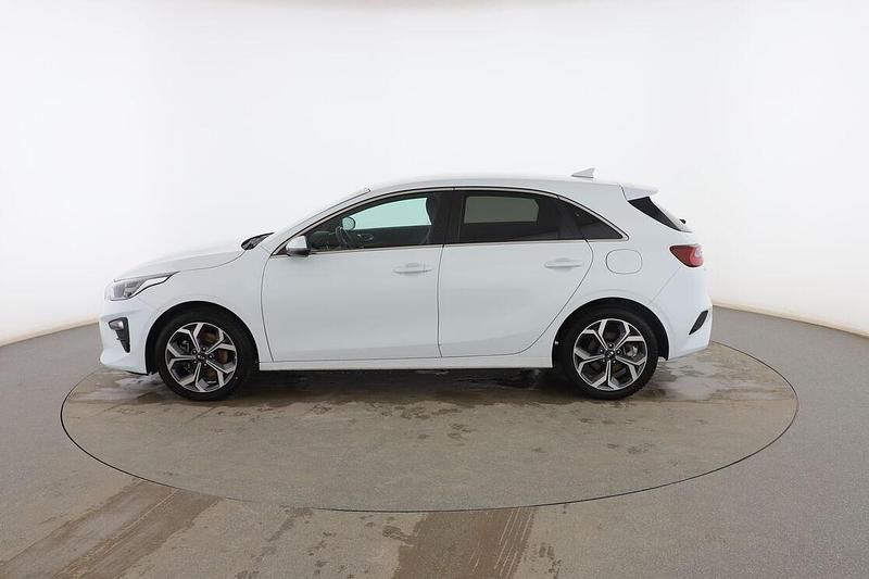 Usado Kia Ceed 120 CV (88 kW) 2020 Blanco Utilitario