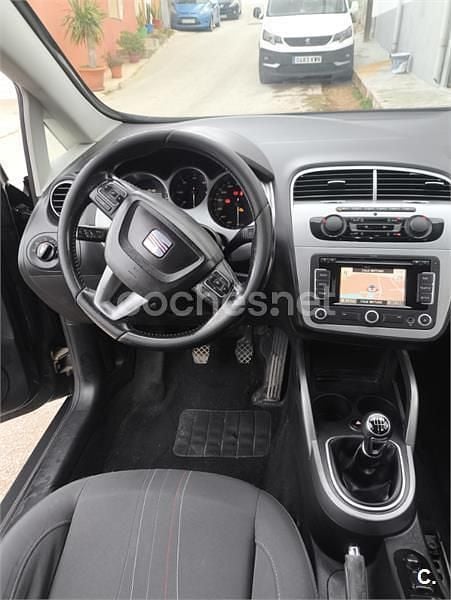 Negro Usado 2011 Seat Altea XL Reference Monovolumen | 4500 € (Super precio) - Imagen 1/4