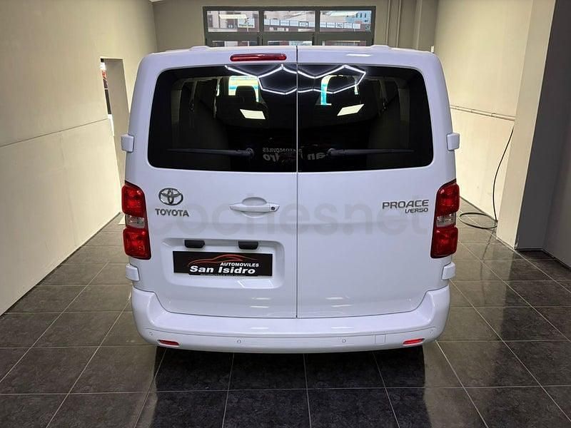 Usado Toyota Proace Verso 145 CV (106 kW) 2023 Blanco Familiar