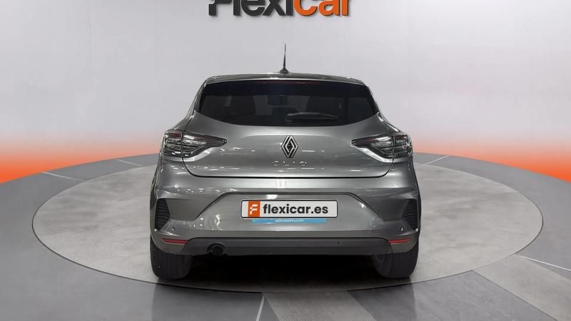 Käytetty Renault Clio V Evolution 101 HP (74 kW) 2025 Harmaa Viistoperä