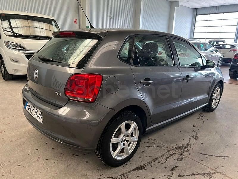 Usado VW Polo Advance 75 CV (55 kW) 2012 Gris / plata Utilitario