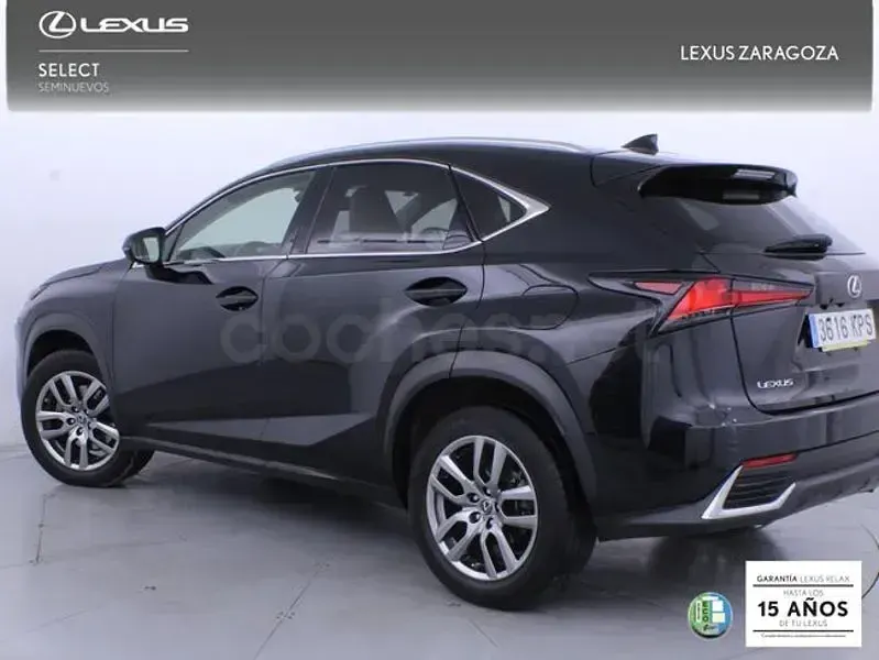 Usado Lexus NX300h Executive Line 197 CV (144 kW) 2018 Negro SUV