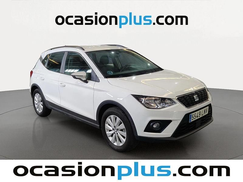 Usado Seat Arona Style 110 CV (80 kW) 2021 Blanco SUV