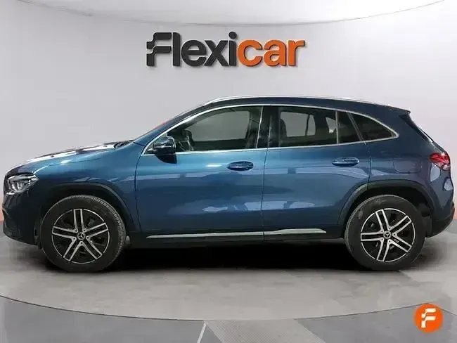 Usado Mercedes GLA200 150 CV (110 kW) 2023 Azul SUV