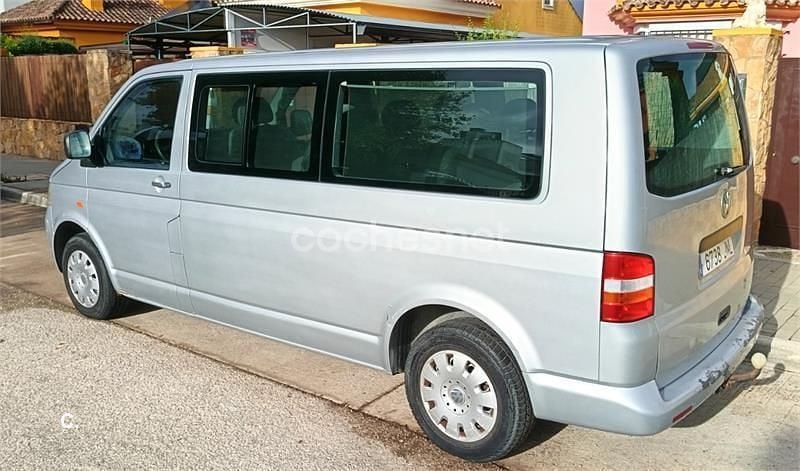Usado VW Transporter 140 CV (102 kW) 2009 Gris / plata Van