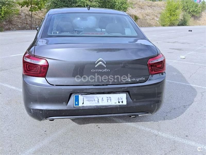 Usado Citroën C-Elysee I PureTech 82 CV (60 kW) 2018 Gris / plata Berlina