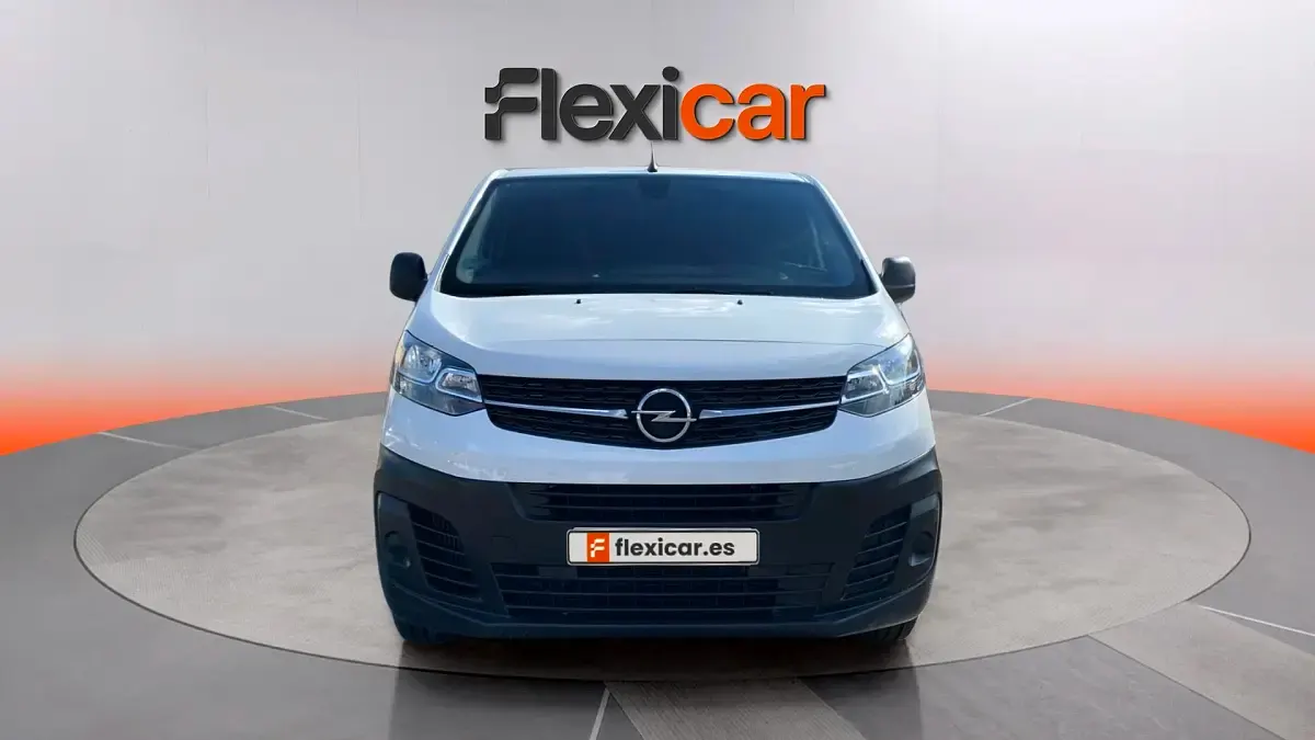 Usado Opel Vivaro-e Combi 102 CV (75 kW) 2023 Blanco Monovolumen