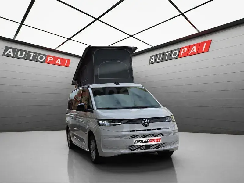 Usado VW California Beach 150 CV (110 kW) 2025 Blanco Van