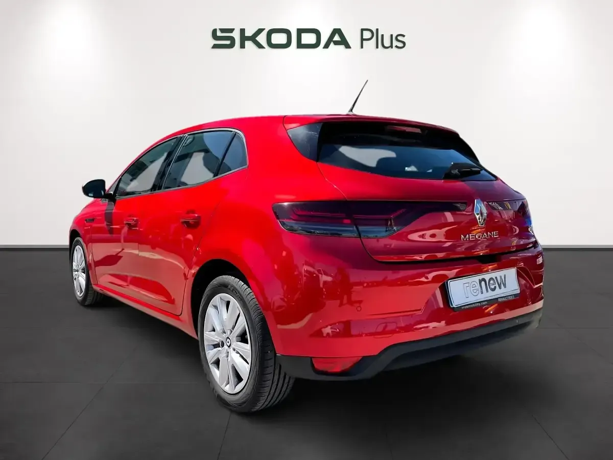Begagnad Renault Mégane II Equilibre 140 HK (102 kW) 2023 Röd Sedan